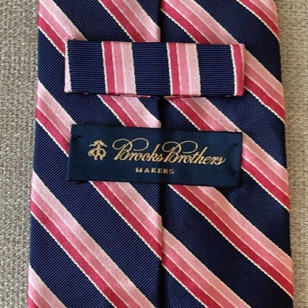 Brooks Brothers Makers Silk & Linen stripe Necktie